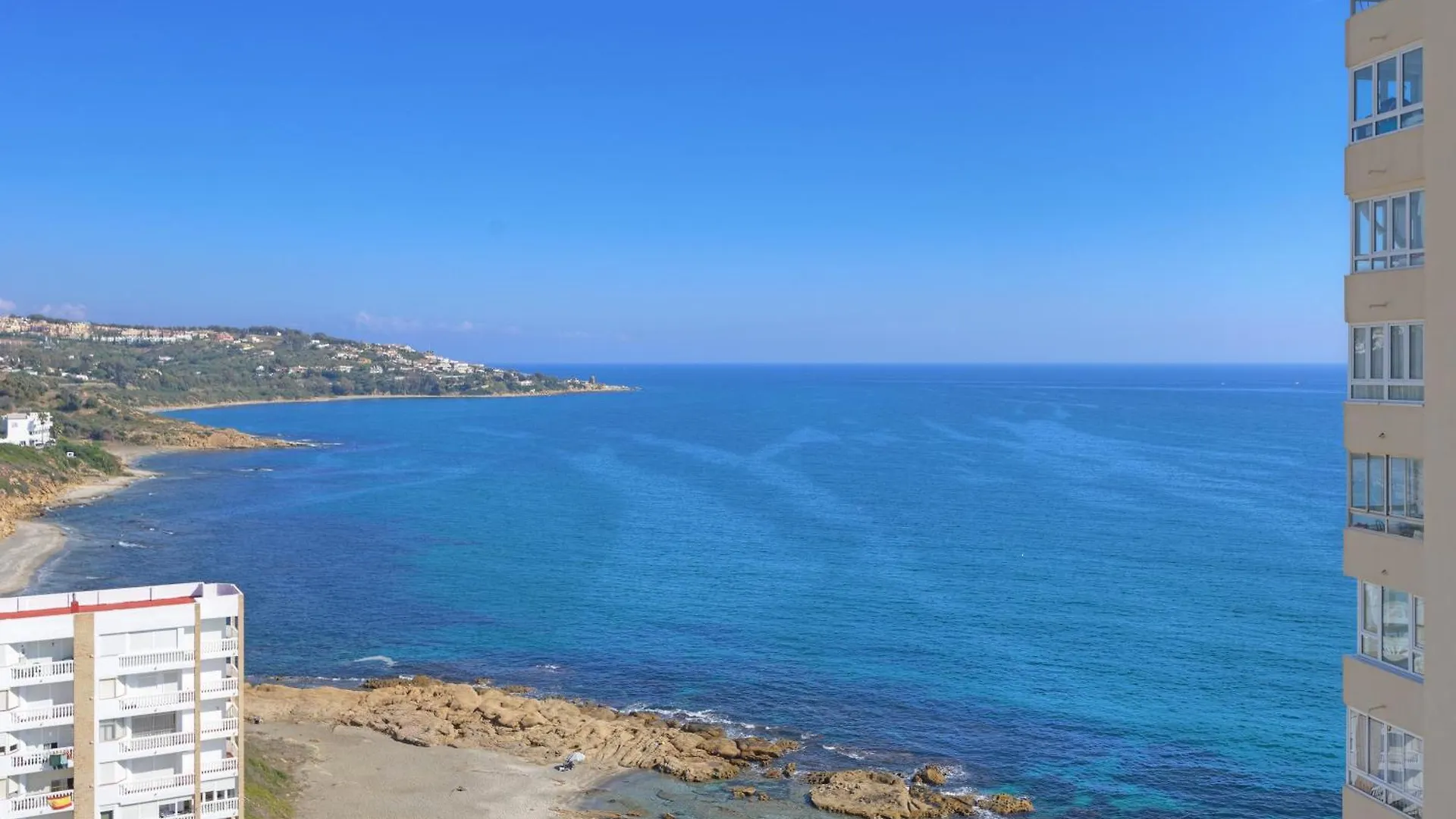 Apartamento fabulous sea view - a pie de playa- Sotogrande